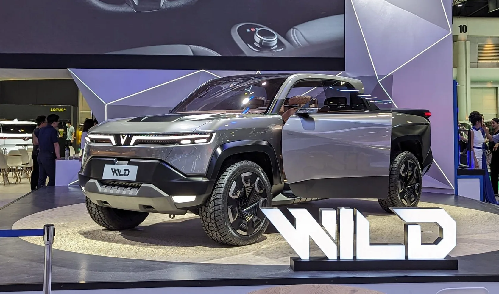 Bán tải điện VF Wild tại Bangkok Motorshow 2024